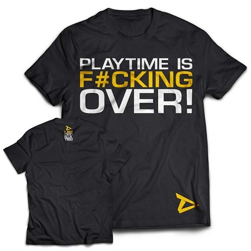 T-Shirt Playtime Is Over Maat XL